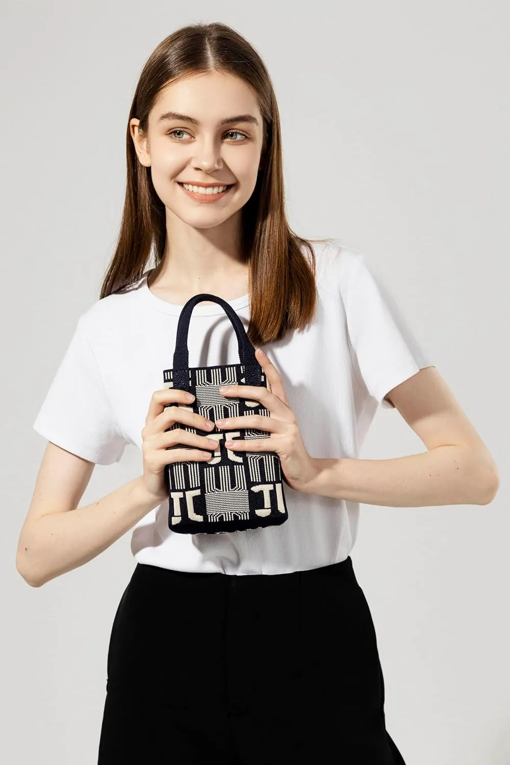 Fashion Plaid Classic Wristband Crossbody Bag Women's Knit Bag Premium Texture