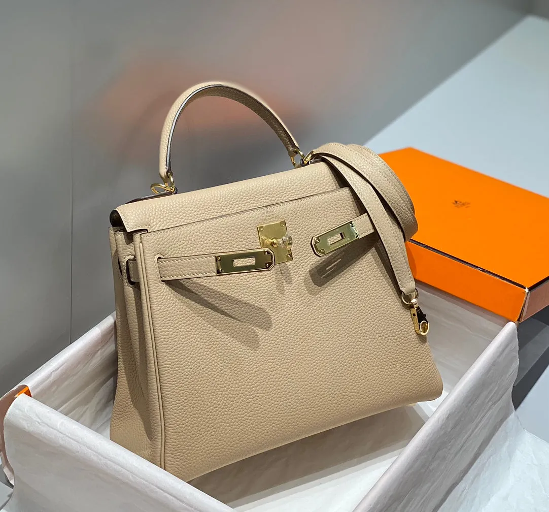 HM KELLY 28CM LIGHT BEIGE TOGO GOLD HARDWARE