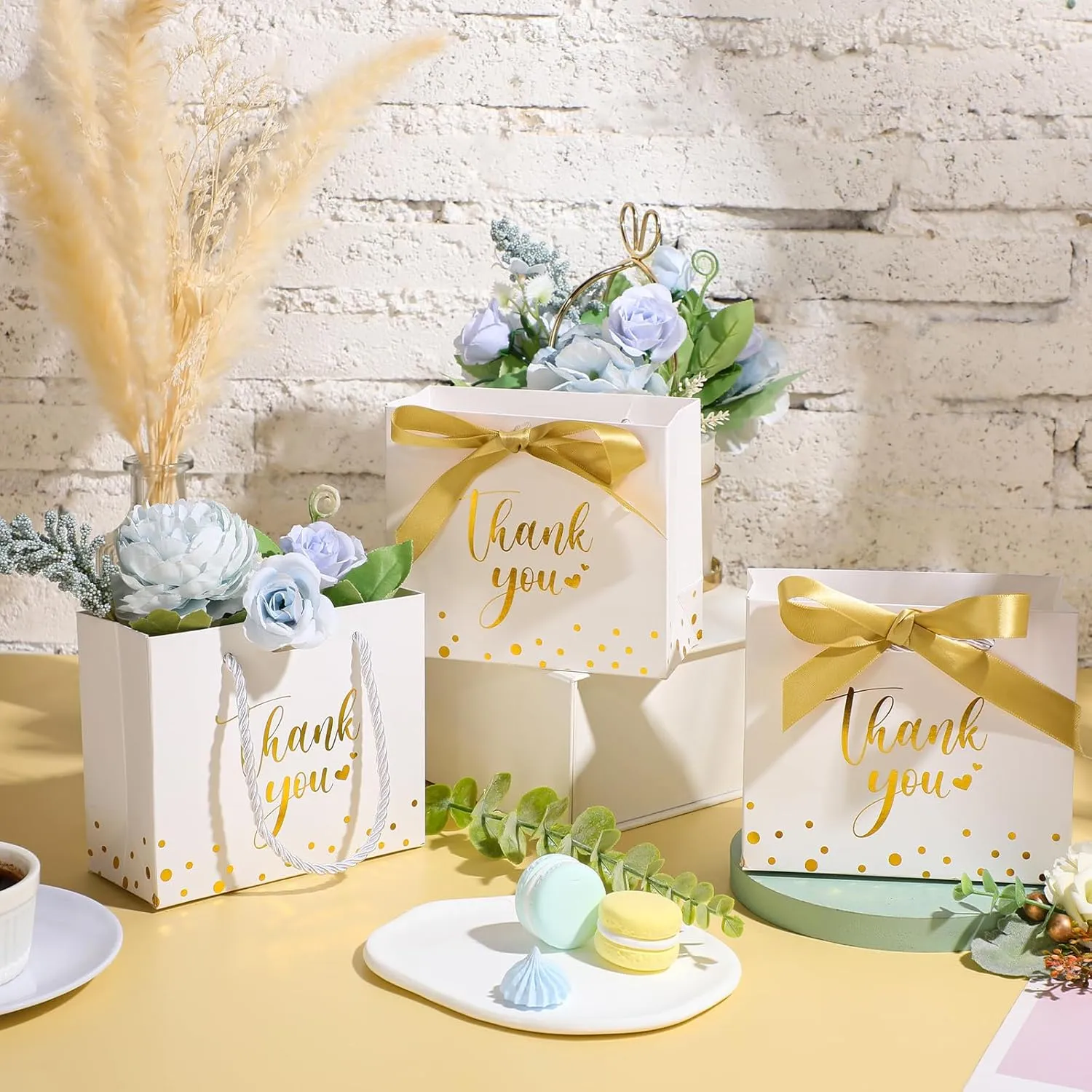 Jetec 45 Pcs Mini Paper Gift Bag Bulk 5.5 x 4.7 x 2.5'' Small Thank You Favor Bag with Handle Bow Ribbon for Valentine‘s Day Wedding Baby Bridal Shower Birthday Party(White/gold)