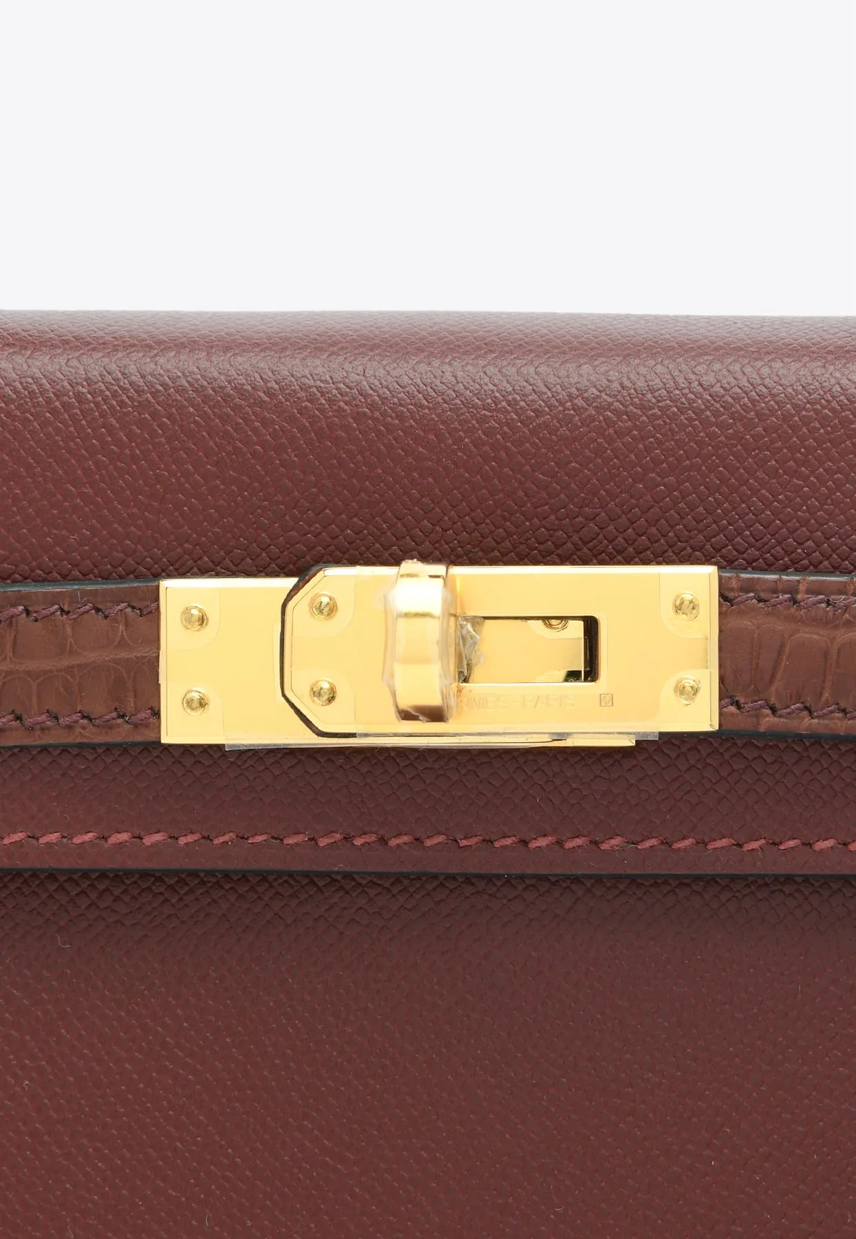 Kelly 20 Touch in Rouge H Madame and Bourgogne Matte Alligator with Gold Hardware