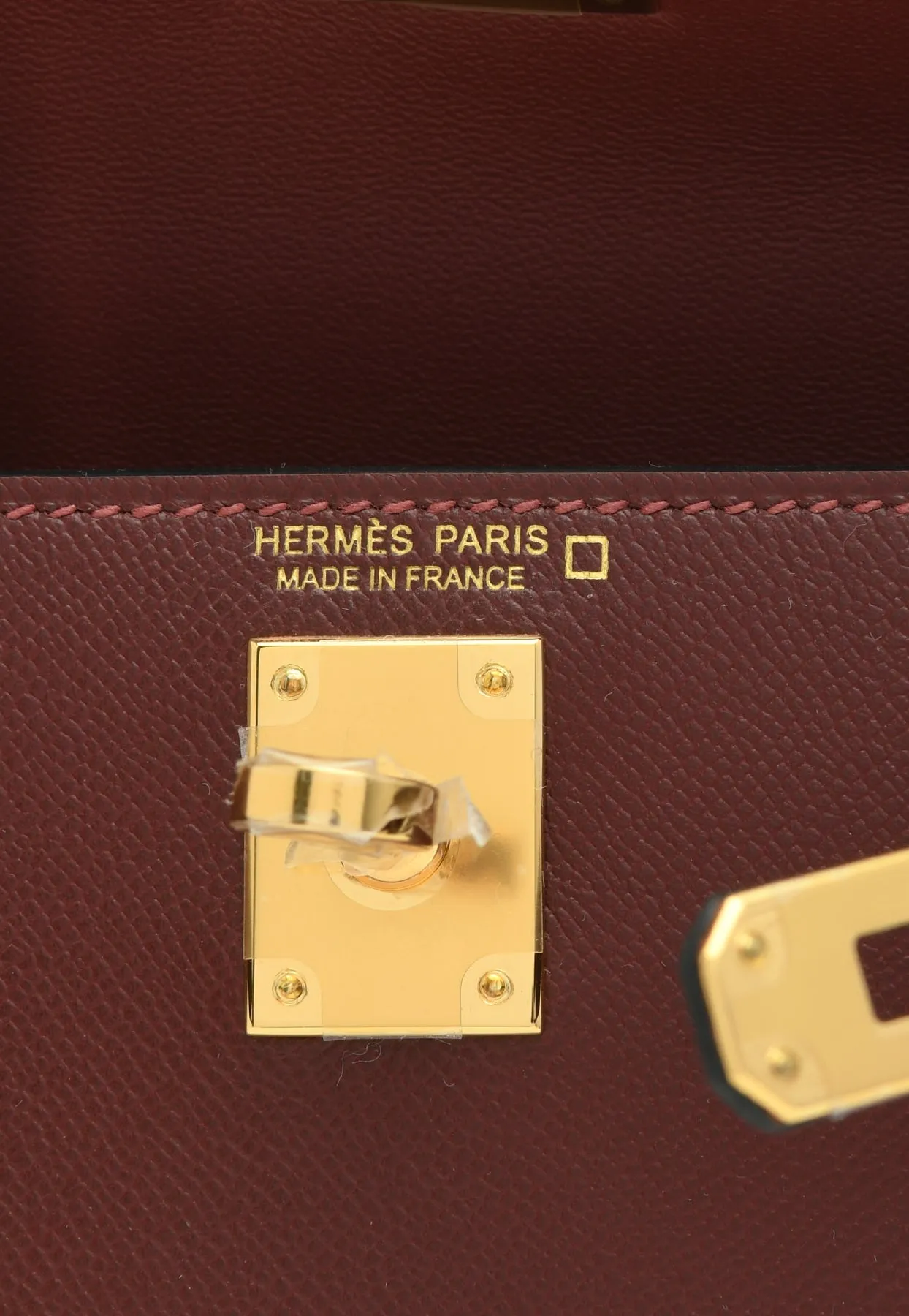 Kelly 20 Touch in Rouge H Madame and Bourgogne Matte Alligator with Gold Hardware