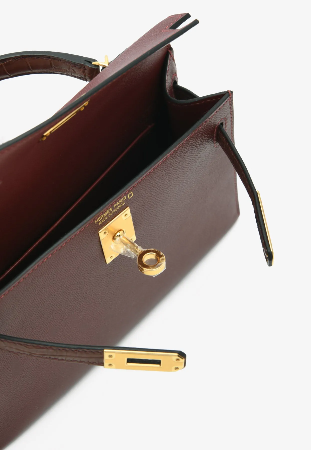 Kelly 20 Touch in Rouge H Madame and Bourgogne Matte Alligator with Gold Hardware
