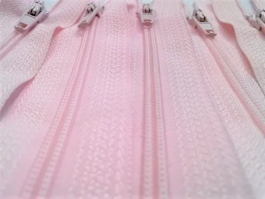 Light Pink #512 Generic Nylon Zippers 12-22 Inches #3 Coil Closed Bottom