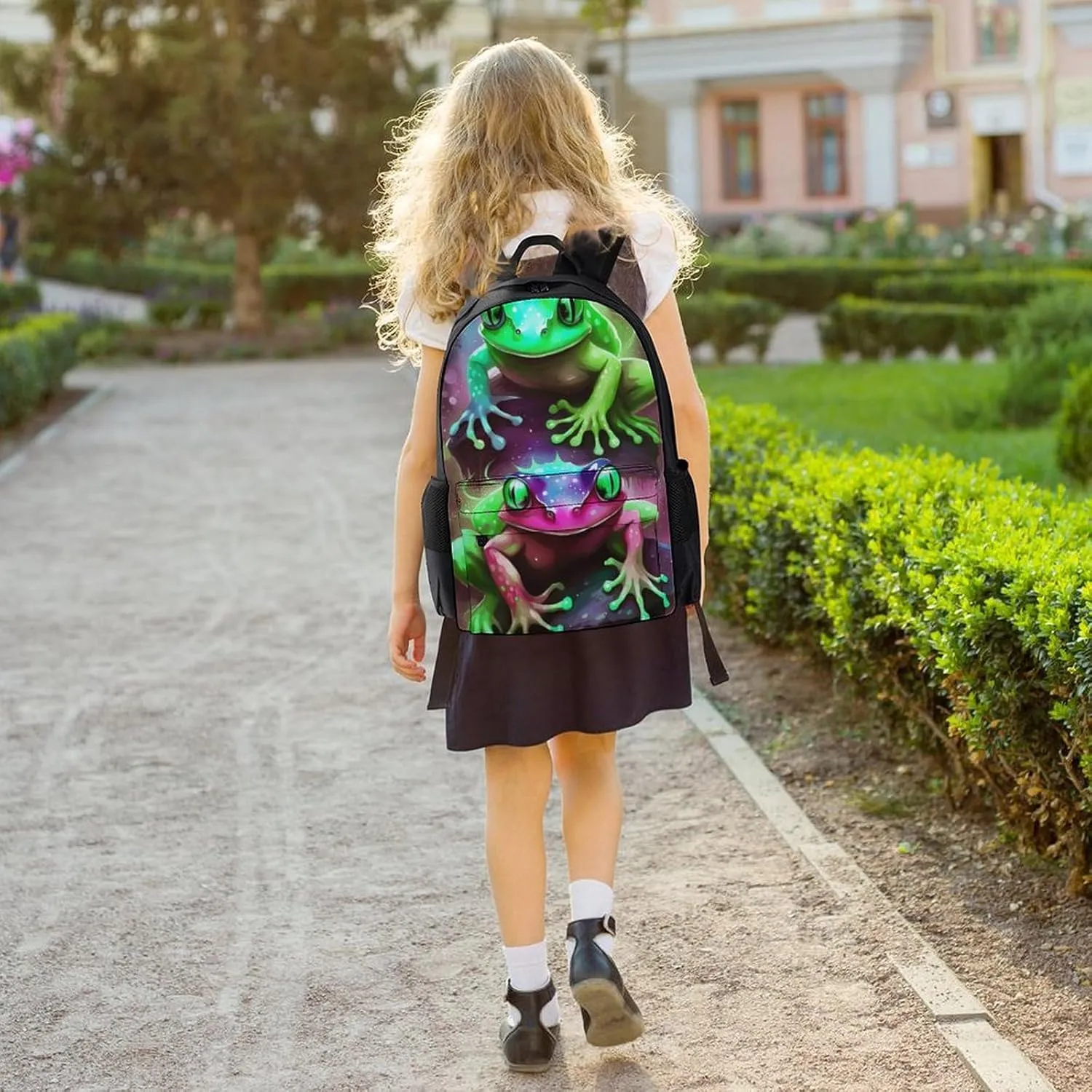 Men Women Polyester Watercolor Frogs Art Daypack Big Capacity Shoulder Bag With Smooth Zippers for Hiking Work Walking Cycling