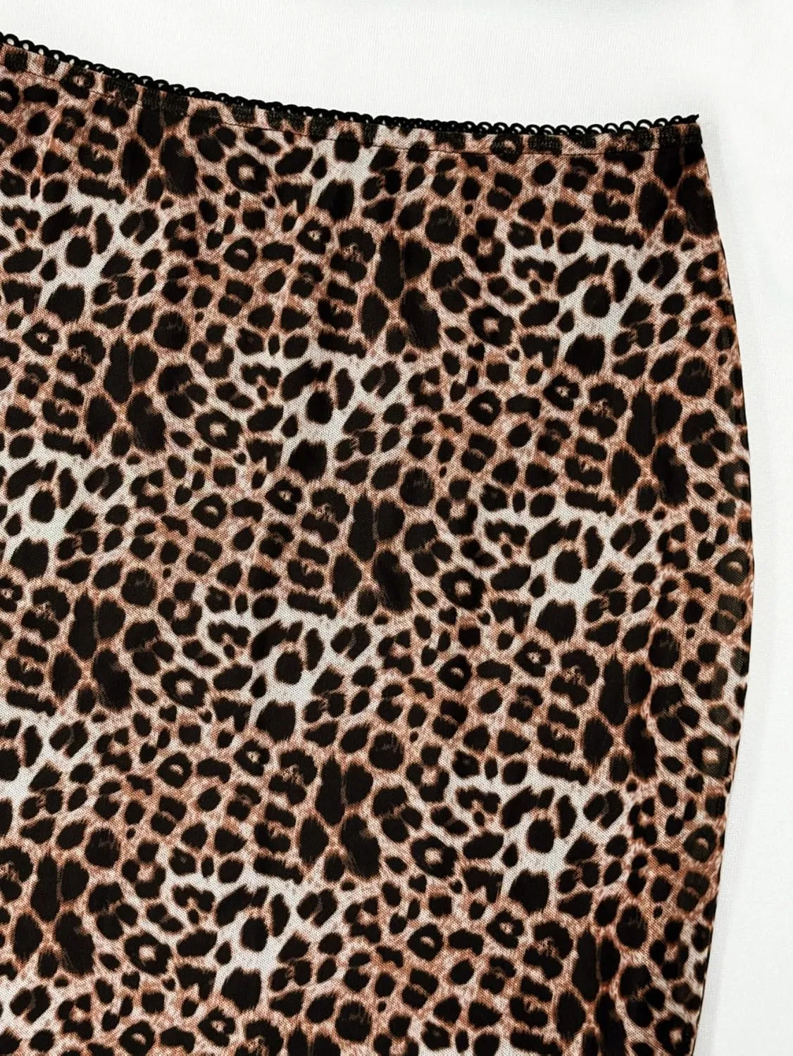 Milumia Women's Leopard Print High Waisted Mini Skirt Y2k Going Out Short Skirts