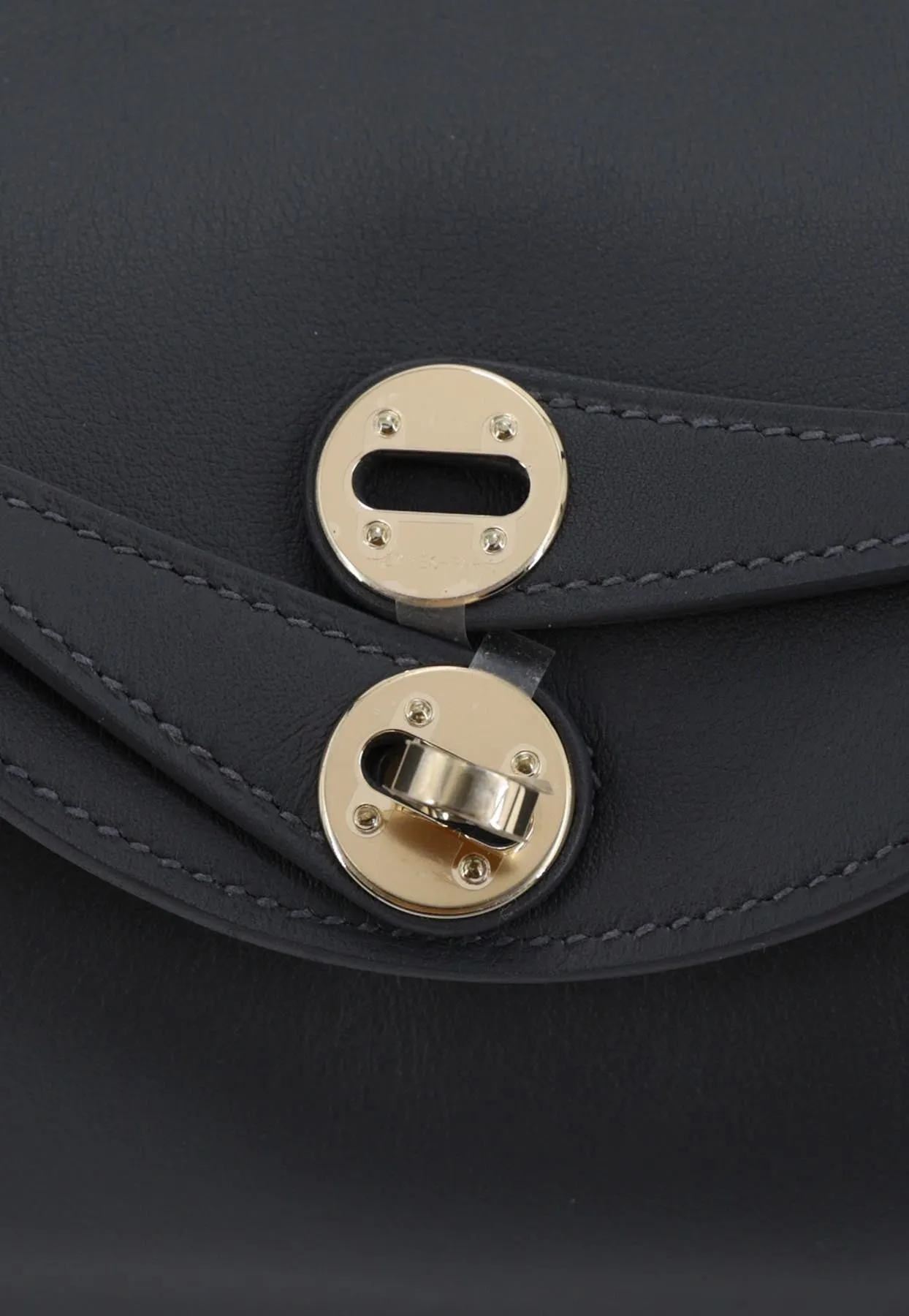 Mini Lindy 20 II in Gris Misty Swift Leather with Permabrass Hardware