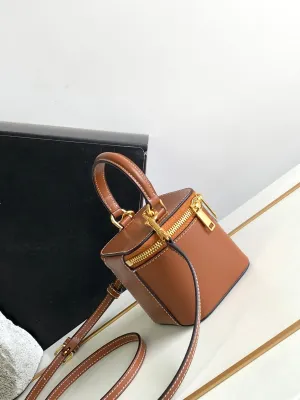 MINI VANITY CASE TRIOMPHE TAN CALFSKIN