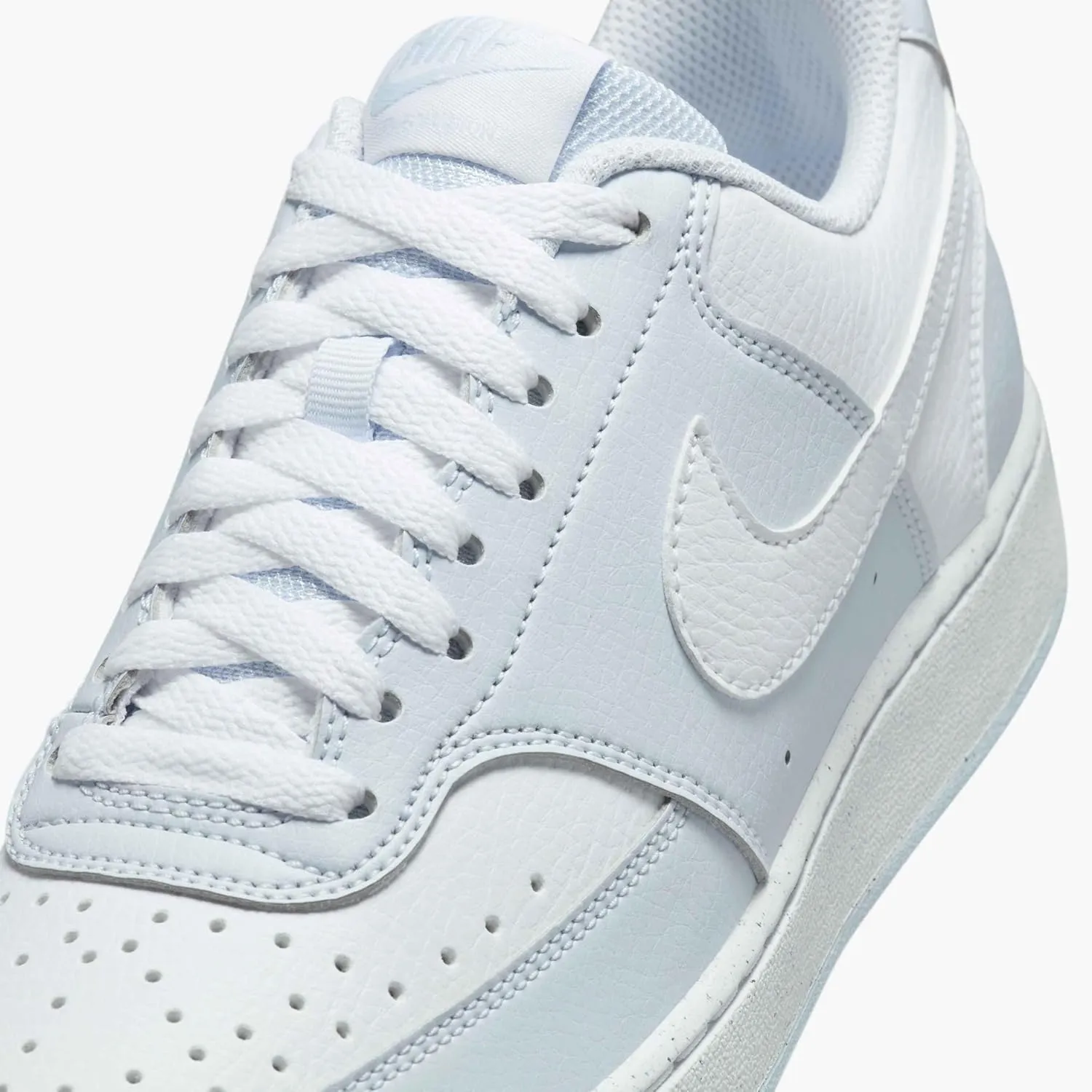 Nike Women's Sports Low Top Shoes