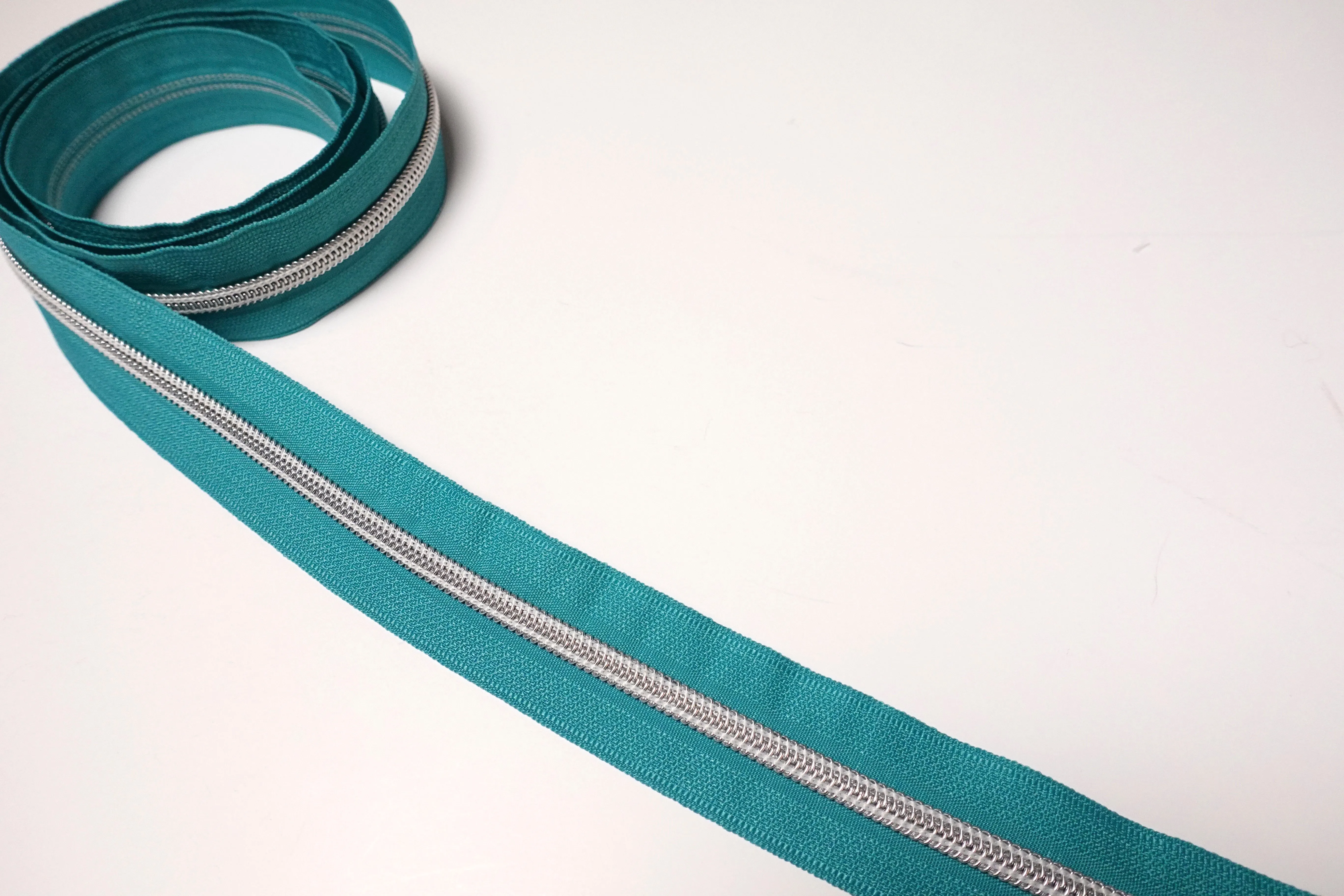 No5 Silver Teeth Nylon Zips Sold in Packs of 1 1/2 metre Lengths