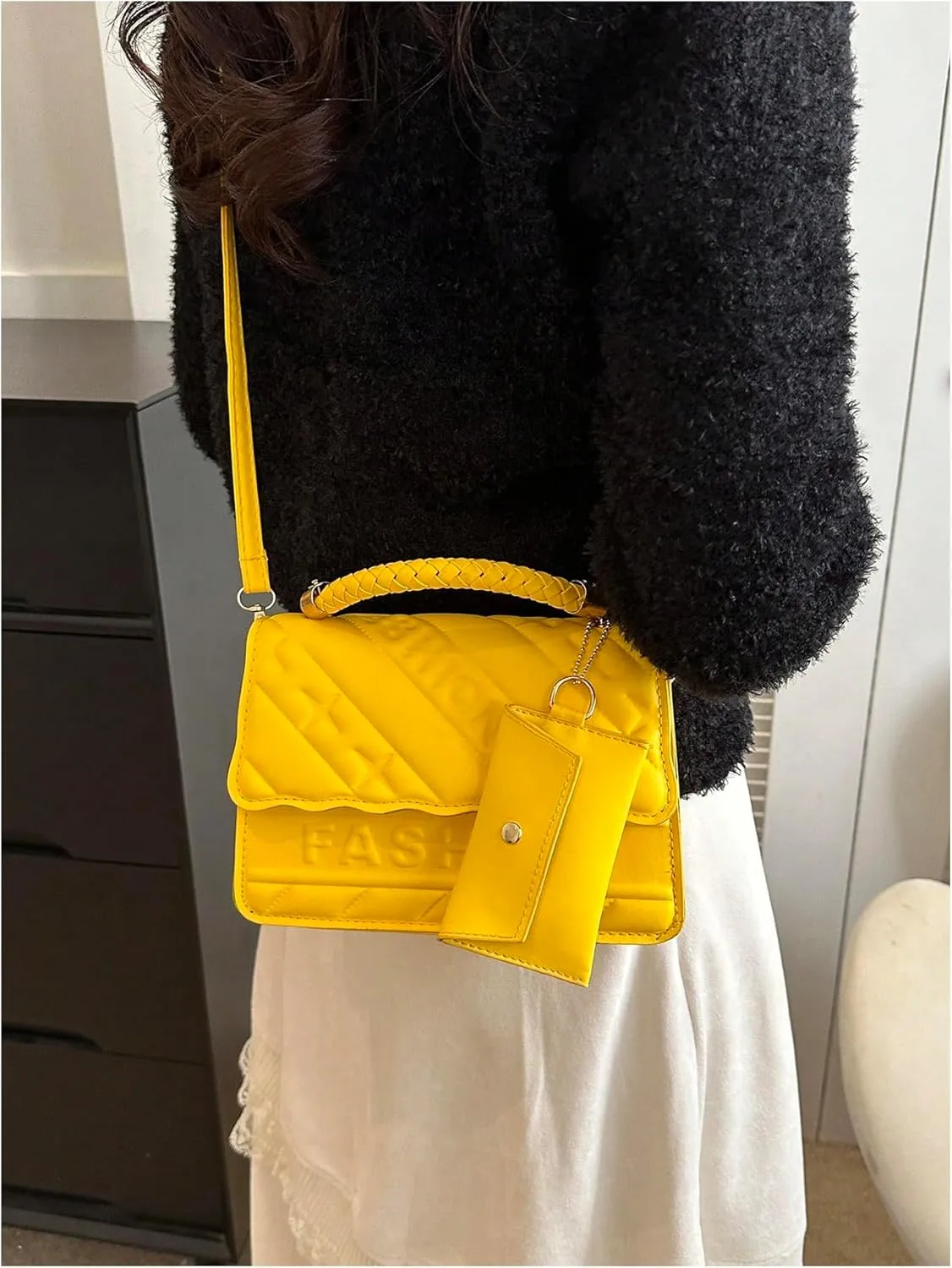 QWINEE Women's Retro Top Handle Leather Crossbody Bag Casual Small Square Bag with Adjustable Strap