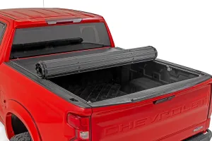 Rough Country Hard Roll-Up Tonneau Cover for Chevy Silverado & GMC Sierra 1500 (2019-2025) - Aluminum Truck Bed Cover, Fits 5'10 Bed (70")