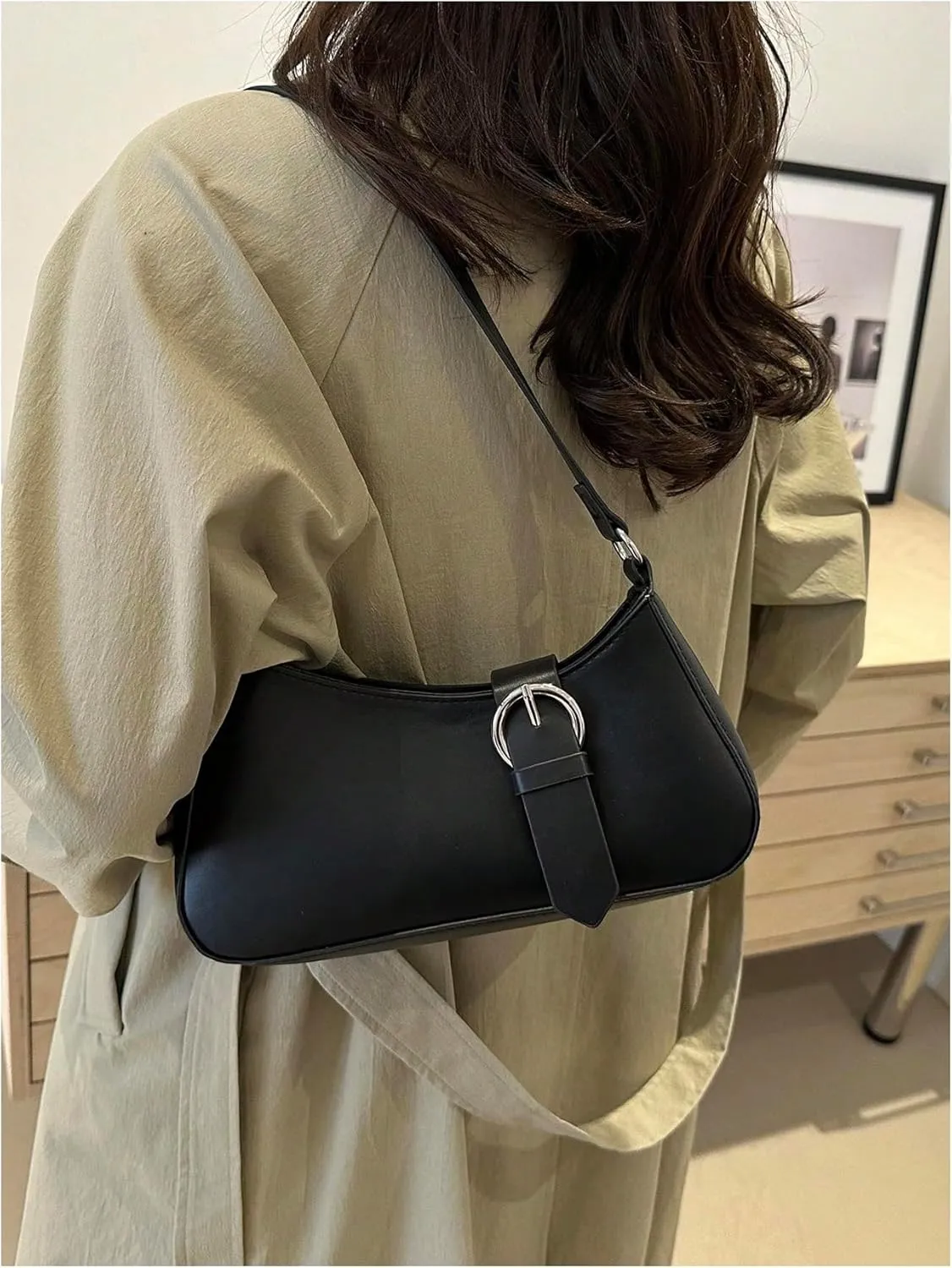Verdusa Women's Buckle Zipper Crescent Shoulder Handbags Vintage Top Handle Underarm Bags