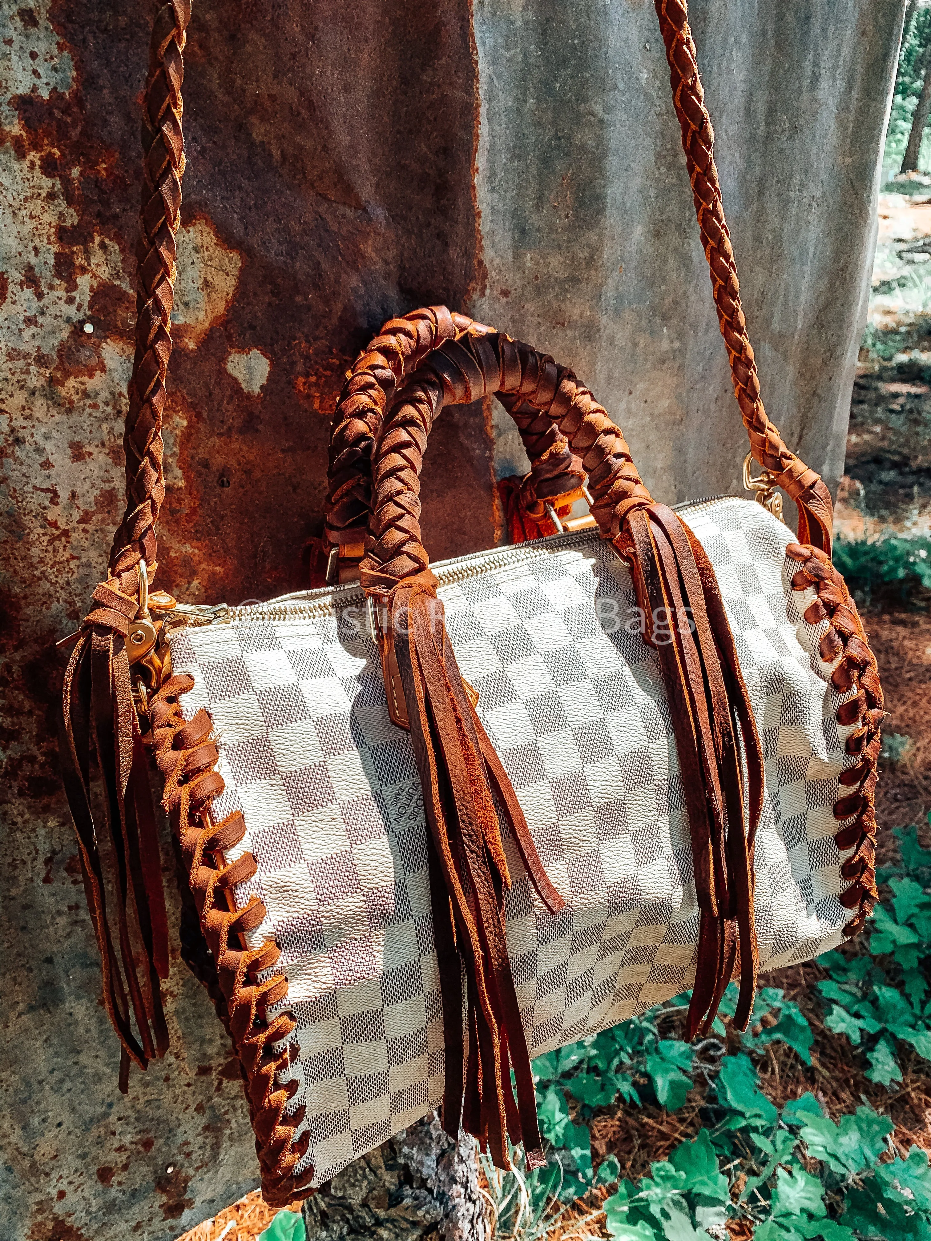 White Sarah Arm Bag