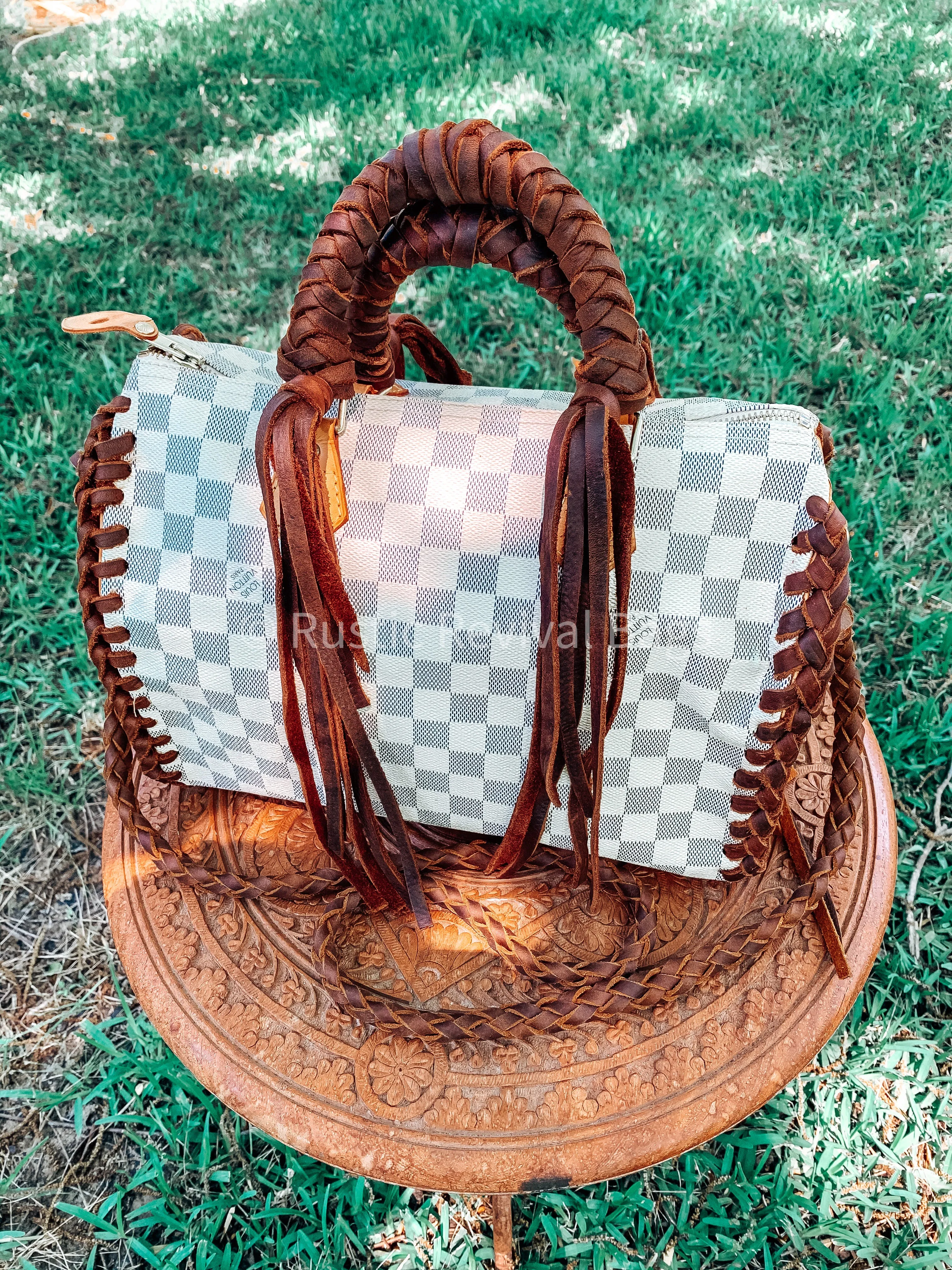 White Sarah Arm Bag