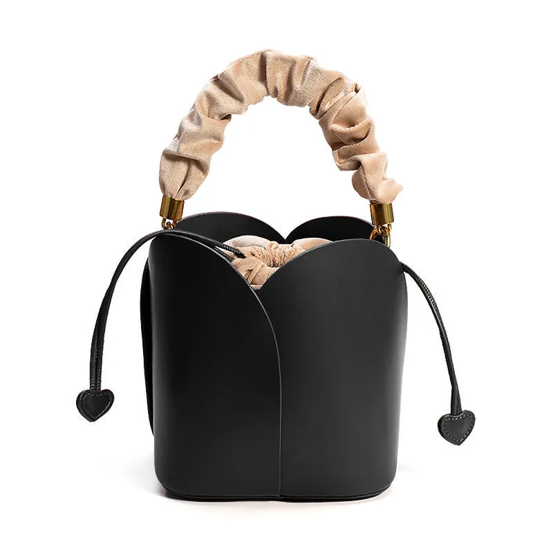 Willow Bucket Bag