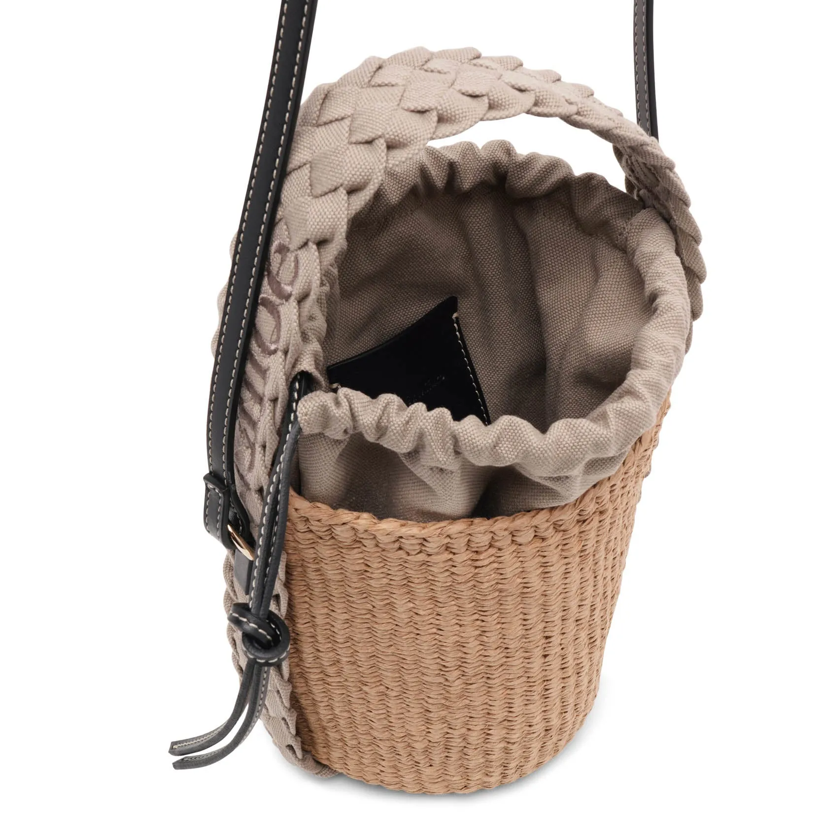 Woody braided grey raffia bucket bag